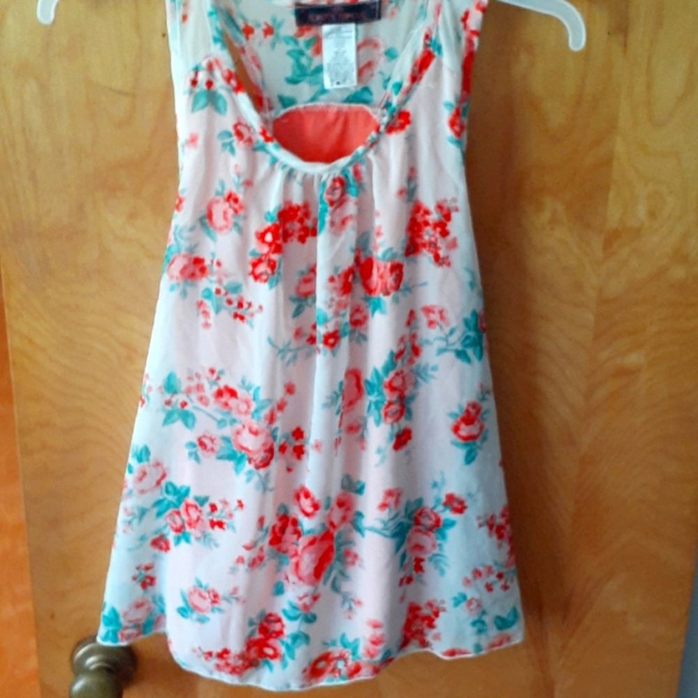 Floral Blouse Free Shirt Included